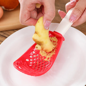 Multifunctional Garlic Press & Potato Masher